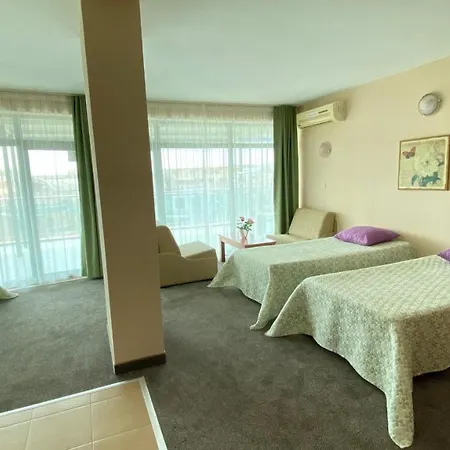 Hotell L&b- Free Parking Slăntjev Brjag