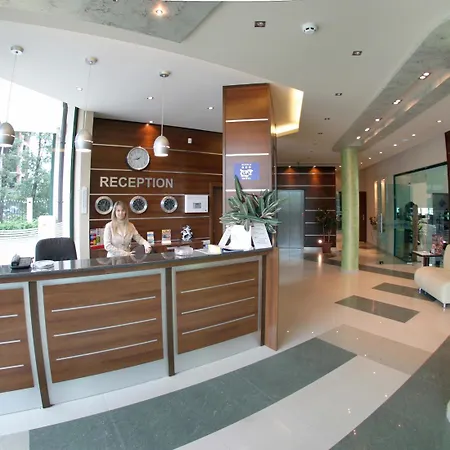 Hotell L&b- Free Parking