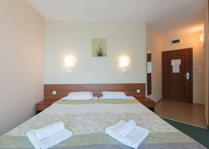 L&b- Free Parking Hotel Slantchev Briag