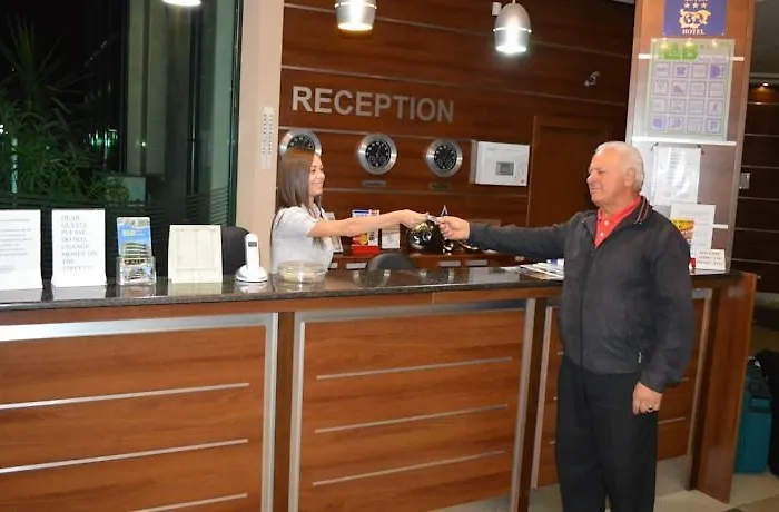 L&b- Free Parking 3* Slantchev Briag