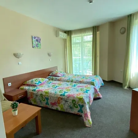 L&b Hotel