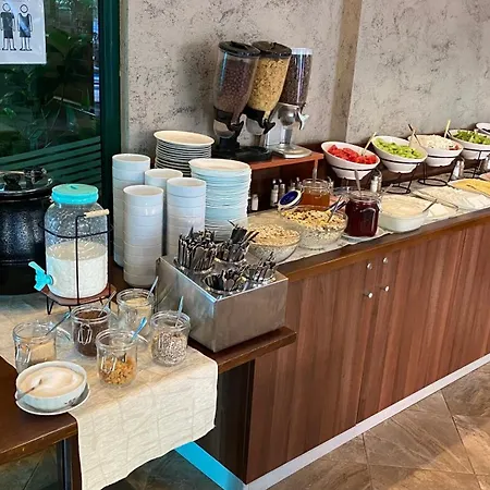 Hotel L&b- Free Parking Sunny Beach