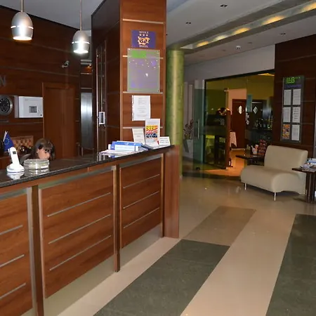Hotel L&b