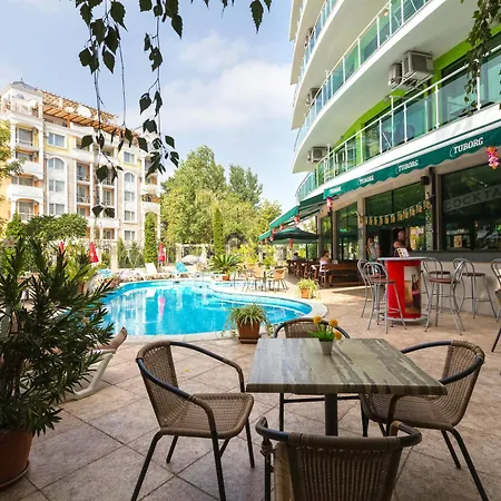 L&b- Free Parking 3* Napospart