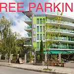 L&b- Free Parking Otel 3*