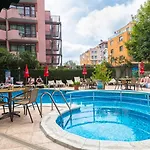 L&b- Free Parking Otel