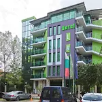 L&b- Free Parking Otel 3*