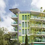 L&b- Free Parking Otel 3*