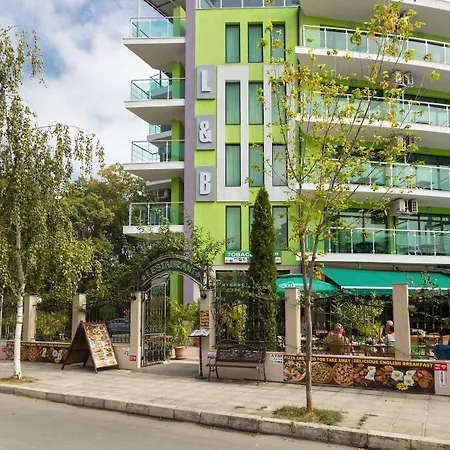 L&b- Free Parking Napospart