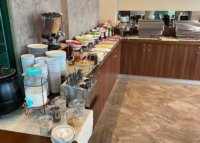 L&b- Free Parking Хотел Слънчев бряг